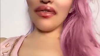 Tempting Faces: Facial Seduction And Orgasmic Pleasure